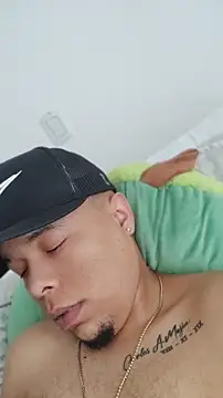 Snapshot of asmodeo_33 chatting on February 2026 05:35:01 PM asmodeo 33 online show from February 2026 05:35:01 PM