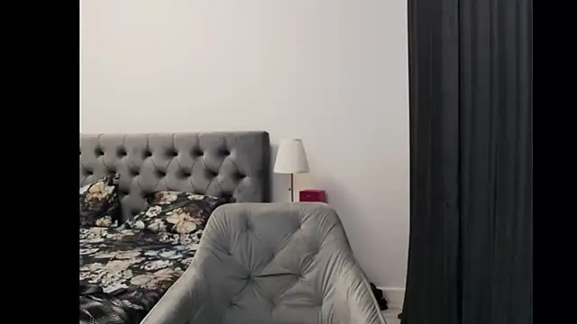 Casiana  online show from October 2025 01:05:02 AM