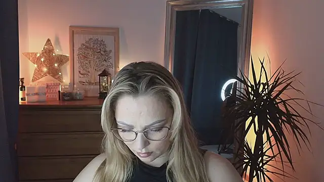 marrygrayes online show from January 2025 12:04:02 AM