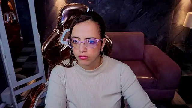 Snapshot of _Evoni_b chatting on November 2025 07:35:01 PM Evoni b online show from November 2025 07:35:01 PM