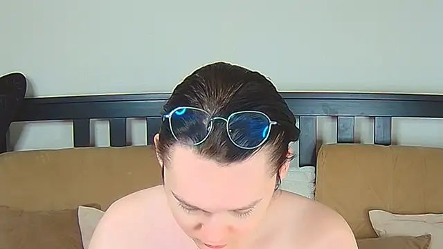 Derek Carter online show from October 2025 12:39:02 PM