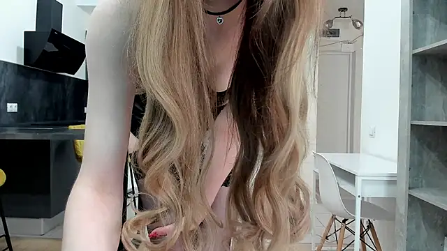 Kitty Player online show from April 2026 09:34:01 AM