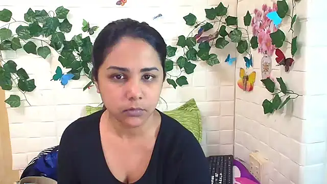 IndiaSexyStripper4u online show from September 2025 05:13:01 PM