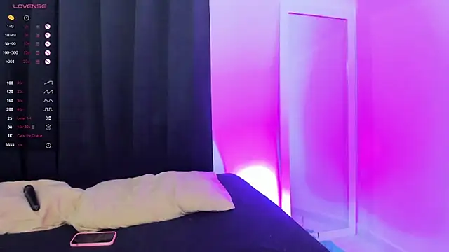 RoseeCarter online show from December 2025 12:40:02 AM