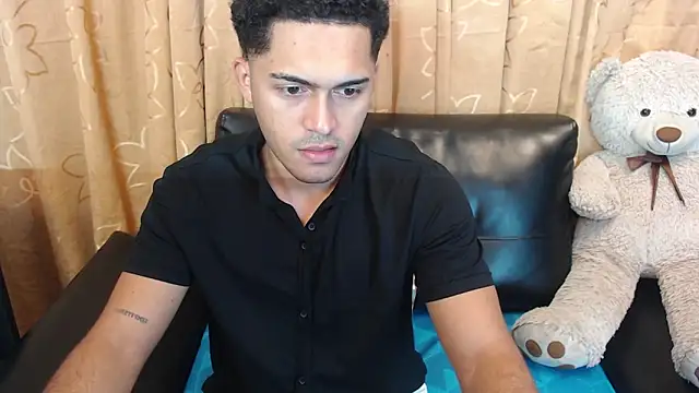 Snapshot of Derek_Storm_ chatting on April 2026 11:08:01 AM Derek Storm online show from April 2026 11:08:01 AM