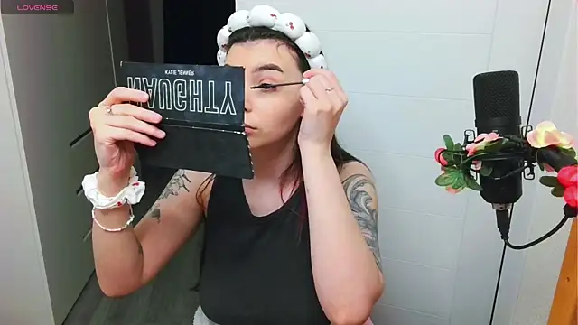 peachyness online show from May 2026 06:47:02 PM