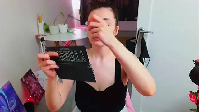 peachyness online show from July 2026 12:30:02 PM