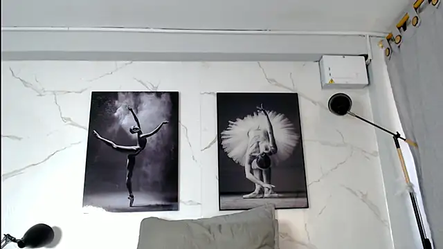 Darwin mayo online show from December 2025 05:20:01 PM