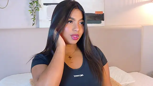 LanaRozz online show from January 2026 07:41:01 PM