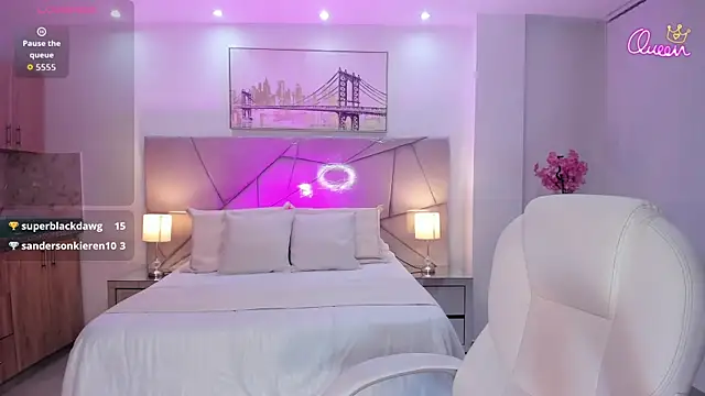 miranda crawfor online show from April 2026 03:12:01 AM