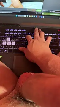 Snapshot of AndyRico18 chatting on November 2025 08:53:01 PM AndyRico18 online show from November 2025 08:53:01 PM