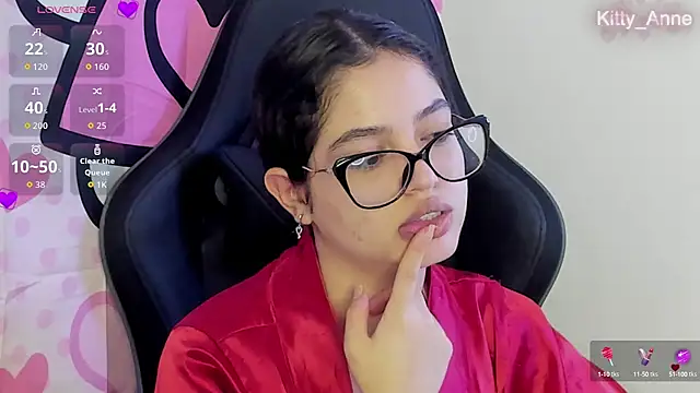 Kitty Anne online show from October 2025 06:32:02 AM