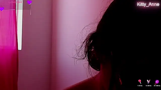 Kitty Anne online show from November 2025 07:18:01 PM