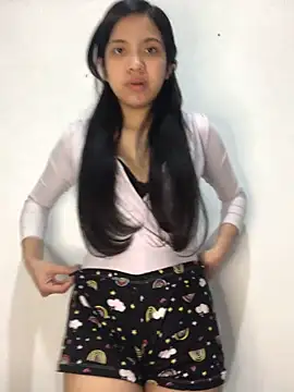 ashleyy20 online show from November 2025 03:15:02 PM