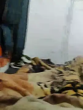 ELI TICANTE online show from September 2025 01:09:01 AM