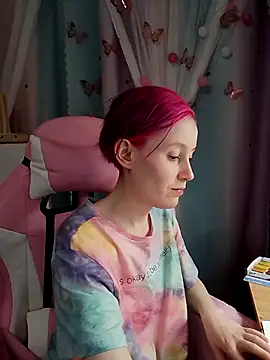 Fuzzy Unicorn online show from September 2025 06:41:02 PM