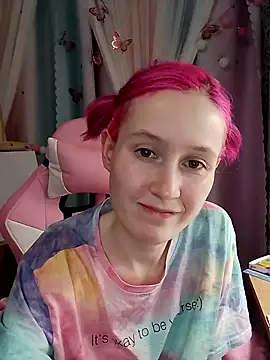 Fuzzy Unicorn online show from October 2025 07:14:02 PM