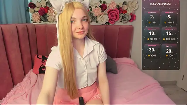 AnimeAlica18 online show from October 2025 02:23:02 AM