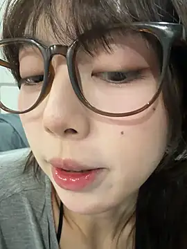 xuannv0000 online show from February 2026 09:35:02 AM