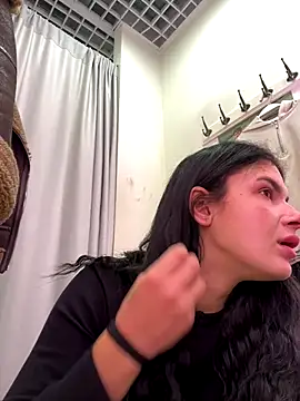 MiraReach online show from October 2025 04:33:01 AM