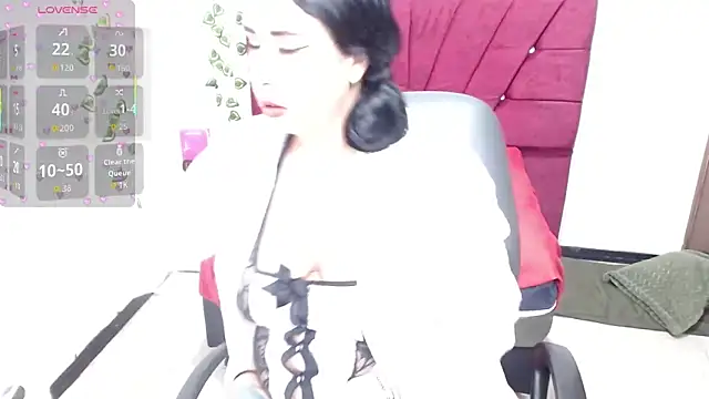 Julieta curvy69 online show from September 2025 12:16:01 PM