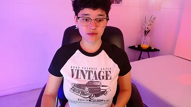 jeroharper online show from October 2025 02:09:01 PM