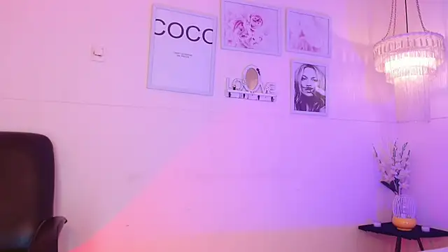 jeroharper online show from November 2025 03:55:01 PM