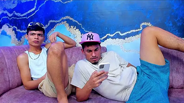 Brownie Lovers online show from November 2025 12:53:01 AM