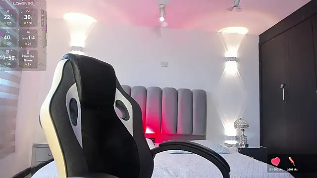 AlliceLover online show from April 2026 12:39:01 PM