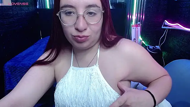 Snapshot of mia_778 chatting on February 2026 01:22:01 PM mia 778 online show from February 2026 01:22:01 PM