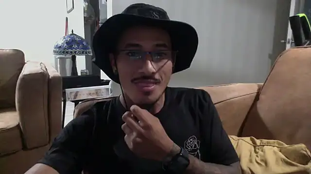 tanjir020 online show from November 2025 09:31:02 AM