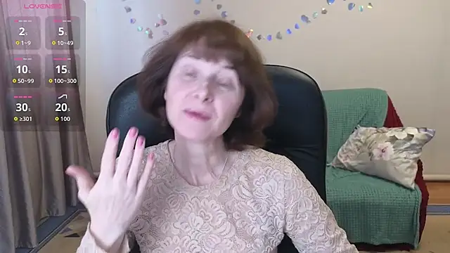 Lia Tito online show from March 2026 01:18:01 PM