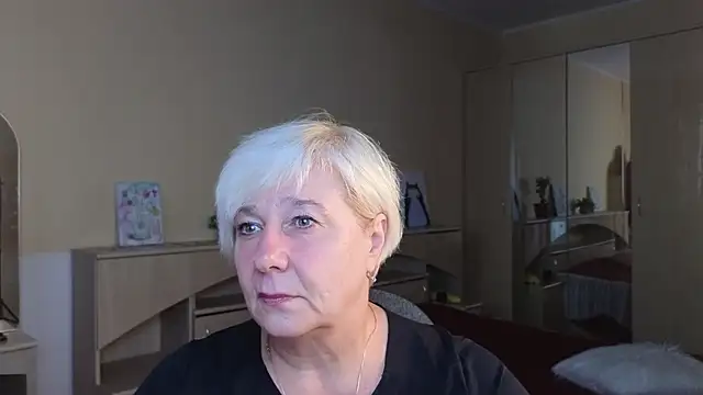 Snapshot of Milana_Milky chatting on September 2025 05:07:01 AM Milana Milky online show from September 2025 05:07:01 AM