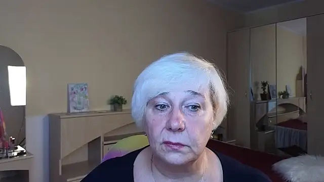 Snapshot of Milana_Milky chatting on September 2025 05:09:02 AM Milana Milky online show from September 2025 05:09:02 AM