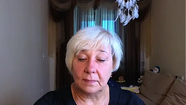 Snapshot of Milana_Milky chatting on October 2025 05:15:01 AM Milana Milky online show from October 2025 05:15:01 AM