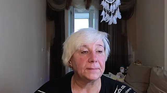 Snapshot of Milana_Milky chatting on October 2025 04:59:02 AM Milana Milky online show from October 2025 04:59:02 AM