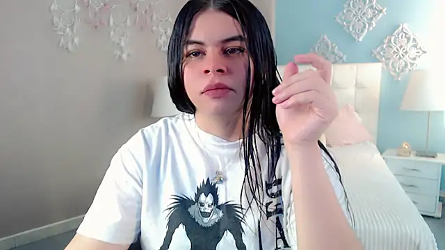 maddissonivanova online show from January 2026 07:08:02 PM