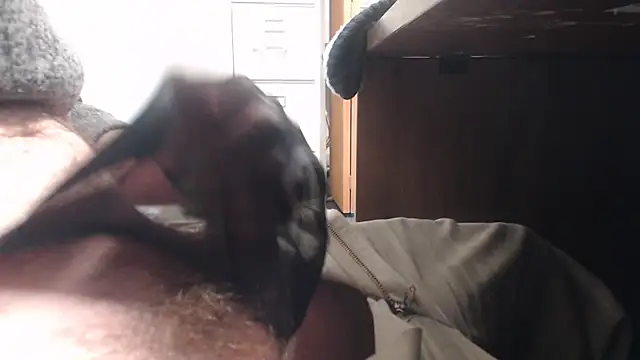 Ilovethetip online show from November 2025 09:58:01 PM