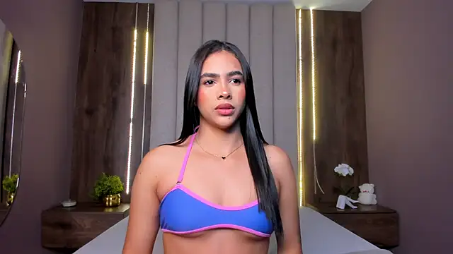 LucySalvatore  online show from September 2025 02:07:01 PM