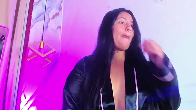 Snapshot of SamaelAndLilitt chatting on February 2026 12:00:01 PM SamaelAndLilitt online show from February 2026 12:00:01 PM