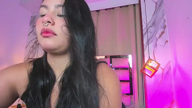 Snapshot of SamaelAndLilitt chatting on February 2026 11:20:02 AM SamaelAndLilitt online show from February 2026 11:20:02 AM