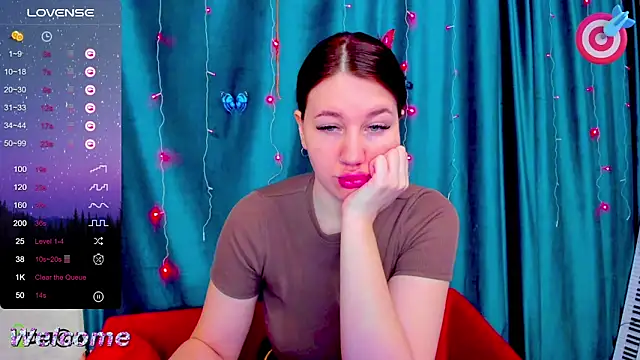 Haley Nikki online show from February 2026 01:21:02 AM