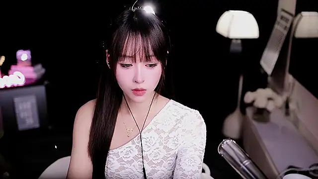 coward by online show from January 2026 09:35:01 AM