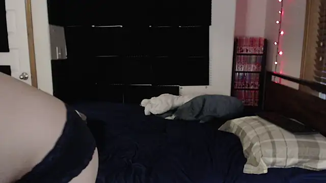 Ivyintheparker online show from May 2026 03:48:01 AM