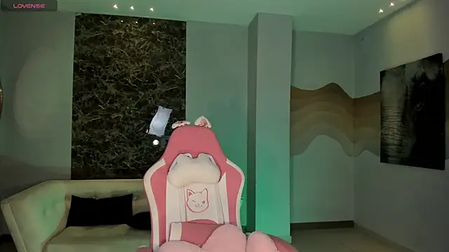 IbizaJacobs online show from April 2026 12:09:02 PM