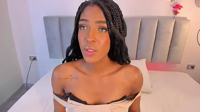 Emely Deluxe online show from December 2025 11:39:02 AM