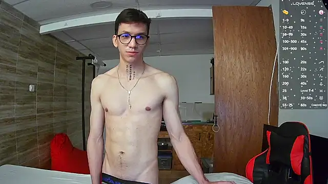 angelicious  online show from September 2025 11:32:01 AM