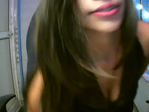 RENUKA RAJPUT online show from October 2025 05:28:01 PM