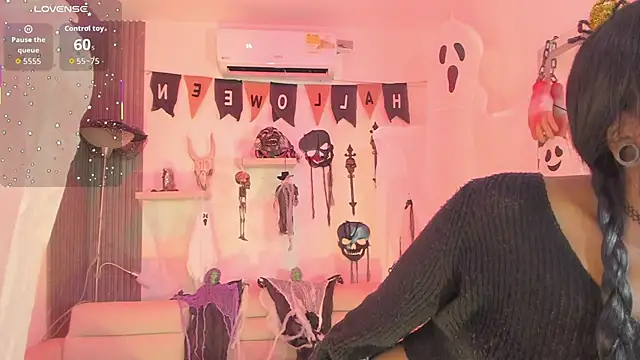 anuskah online show from October 2025 08:08:01 PM