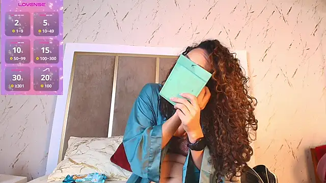 samanthaThoms online show from February 2026 12:32:02 PM